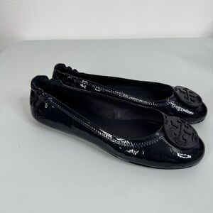 Tory Burch Minnie Travel Flat Navy Patent Leather Size 7.5